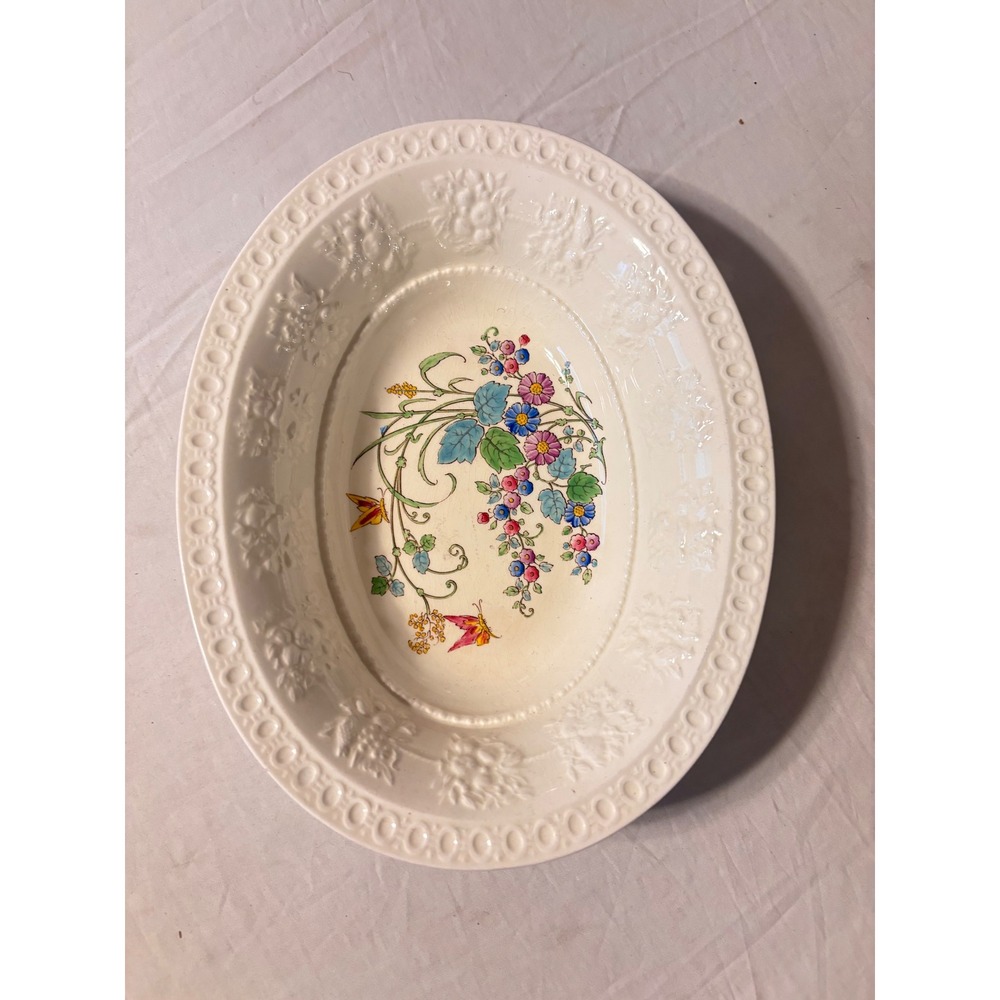 Wedgwood Montreal Wellesley Oval Serving Bowl Cream Floral Butterfly Vintage